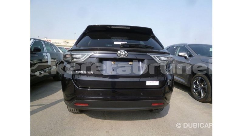 Big with watermark toyota harrier belait import dubai 3025