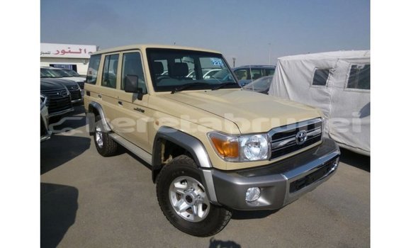 Buy Import Toyota Land Cruiser Beige Car in Import - Dubai in Belait Buy Import Toyota Land Cruiser Beige Car in Import - Dubai in Belait