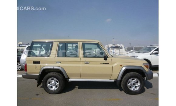 Buy Import Toyota Land Cruiser Beige Car in Import - Dubai in Belait Buy Import Toyota Land Cruiser Beige Car in Import - Dubai in Belait