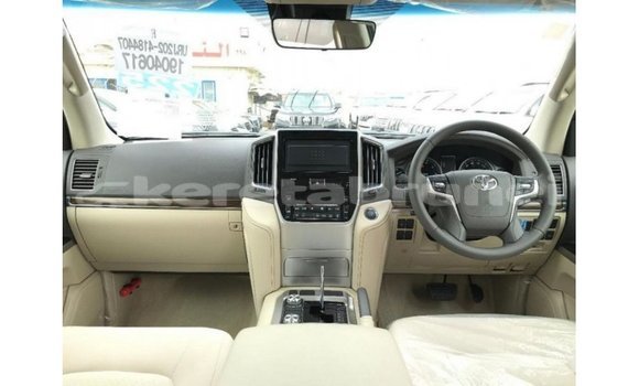Buy Import Toyota Land Cruiser Other Car in Import - Dubai in Belait Buy Import Toyota Land Cruiser Other Car in Import - Dubai in Belait
