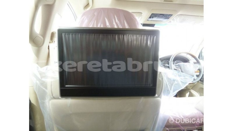 Big with watermark toyota land cruiser belait import dubai 3030