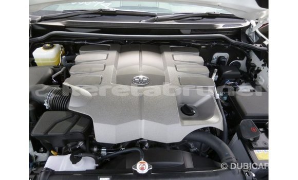 Buy Import Toyota Land Cruiser White Car in Import - Dubai in Belait Buy Import Toyota Land Cruiser White Car in Import - Dubai in Belait
