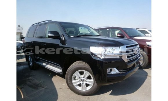 Buy Import Toyota Land Cruiser Black Car in Import - Dubai in Belait Buy Import Toyota Land Cruiser Black Car in Import - Dubai in Belait