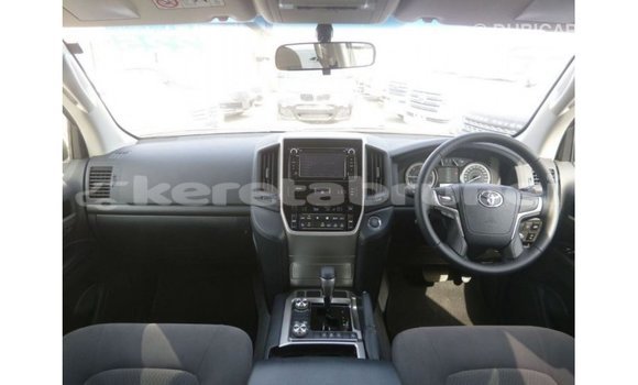 Buy Import Toyota Land Cruiser Black Car in Import - Dubai in Belait Buy Import Toyota Land Cruiser Black Car in Import - Dubai in Belait