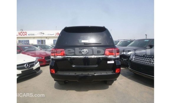 Buy Import Toyota Land Cruiser Black Car in Import - Dubai in Belait Buy Import Toyota Land Cruiser Black Car in Import - Dubai in Belait