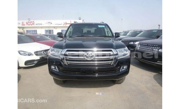 Buy Import Toyota Land Cruiser Black Car in Import - Dubai in Belait Buy Import Toyota Land Cruiser Black Car in Import - Dubai in Belait