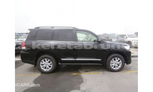 Buy Import Toyota Land Cruiser Black Car in Import - Dubai in Belait Buy Import Toyota Land Cruiser Black Car in Import - Dubai in Belait