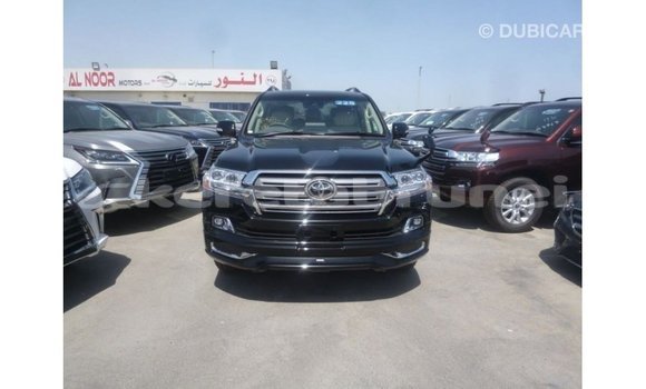 Buy Import Toyota Land Cruiser Black Car in Import - Dubai in Belait Buy Import Toyota Land Cruiser Black Car in Import - Dubai in Belait