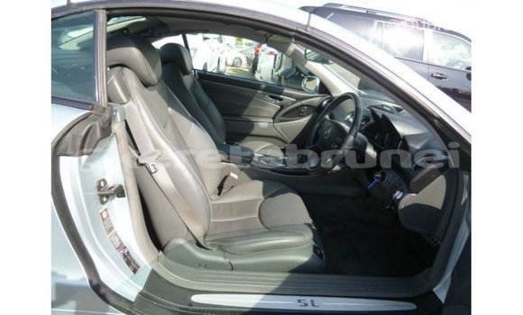 Buy Import Mercedes-Benz 190 Other Car in Import - Dubai in Belait Buy Import Mercedes-Benz 190 Other Car in Import - Dubai in Belait