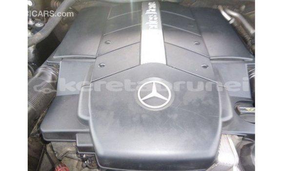 Buy Import Mercedes-Benz 190 Black Car in Import - Dubai in Belait Buy Import Mercedes-Benz 190 Black Car in Import - Dubai in Belait