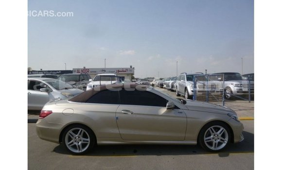 Buy Import Mercedes-Benz 200 Other Car in Import - Dubai in Belait Buy Import Mercedes-Benz 200 Other Car in Import - Dubai in Belait