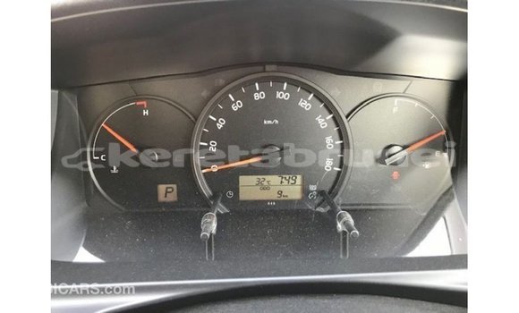 Buy Import Toyota Hiace White Car in Import - Dubai in Belait Buy Import Toyota Hiace White Car in Import - Dubai in Belait