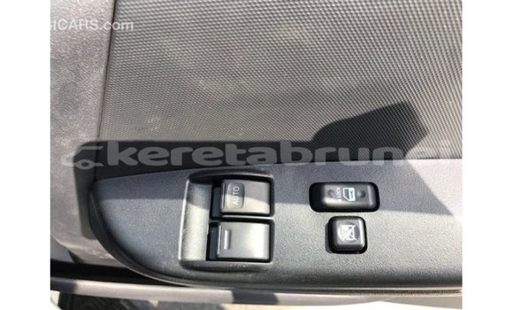 Buy Import Toyota Hiace White Car in Import - Dubai in Belait Buy Import Toyota Hiace White Car in Import - Dubai in Belait