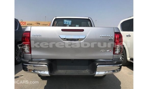Buy Import Toyota Hilux Other Car in Import - Dubai in Belait Buy Import Toyota Hilux Other Car in Import - Dubai in Belait