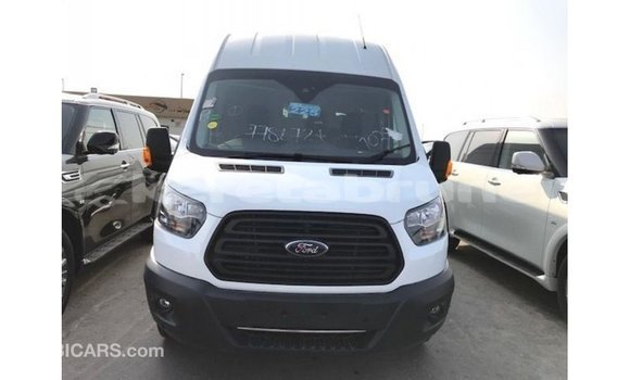 Buy Import Ford Club Wagon White Car in Import - Dubai in Belait Buy Import Ford Club Wagon White Car in Import - Dubai in Belait