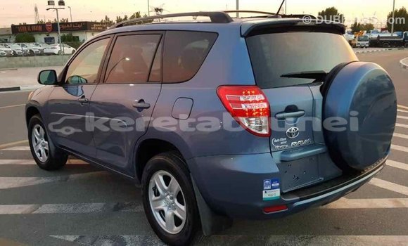 Buy Import Toyota RAV4 Blue Car in Import - Dubai in Belait Buy Import Toyota RAV4 Blue Car in Import - Dubai in Belait