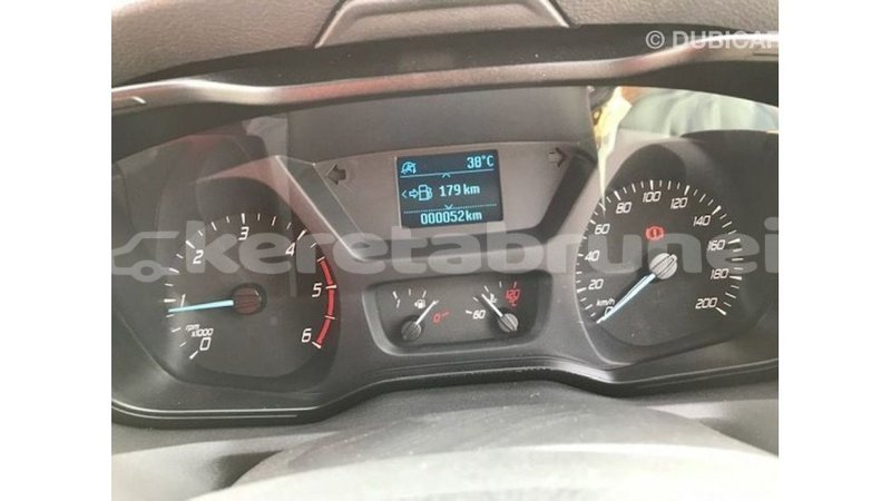 Big with watermark ford club wagon belait import dubai 3055