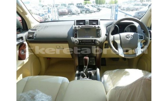 Buy Import Toyota Prado White Car in Import - Dubai in Belait Buy Import Toyota Prado White Car in Import - Dubai in Belait