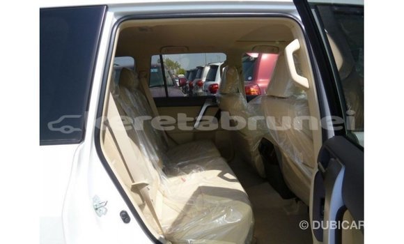 Buy Import Toyota Prado White Car in Import - Dubai in Belait Buy Import Toyota Prado White Car in Import - Dubai in Belait
