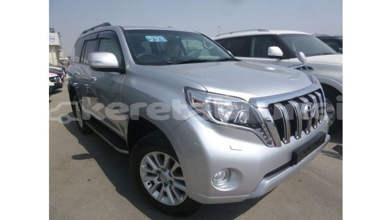 Big with watermark toyota prado belait import dubai 3072