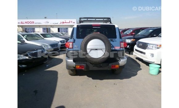 Buy Import Toyota FJ Cruiser Blue Car in Import - Dubai in Belait Buy Import Toyota FJ Cruiser Blue Car in Import - Dubai in Belait