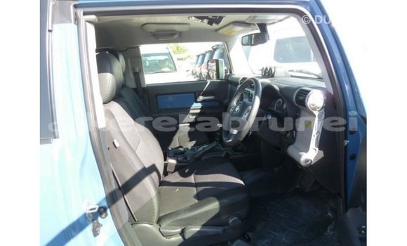 Buy Import Toyota FJ Cruiser Blue Car in Import - Dubai in Belait Buy Import Toyota FJ Cruiser Blue Car in Import - Dubai in Belait