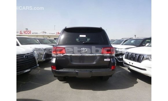 Buy Import Toyota Land Cruiser Other Car in Import - Dubai in Belait Buy Import Toyota Land Cruiser Other Car in Import - Dubai in Belait