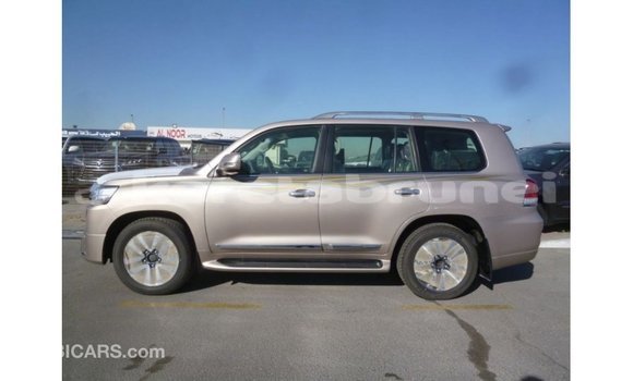 Buy Import Toyota Land Cruiser Other Car in Import - Dubai in Belait Buy Import Toyota Land Cruiser Other Car in Import - Dubai in Belait
