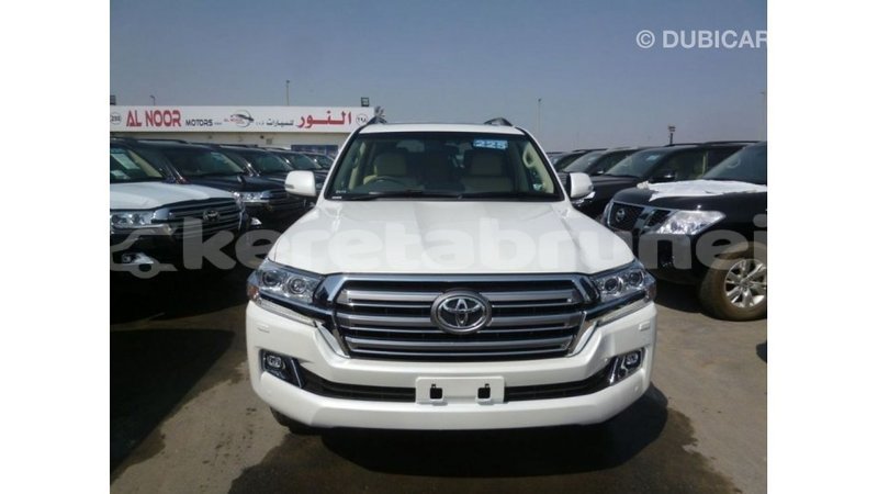 Big with watermark toyota land cruiser belait import dubai 3094