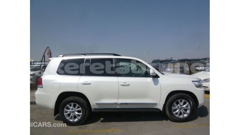 Big with watermark toyota land cruiser belait import dubai 3094