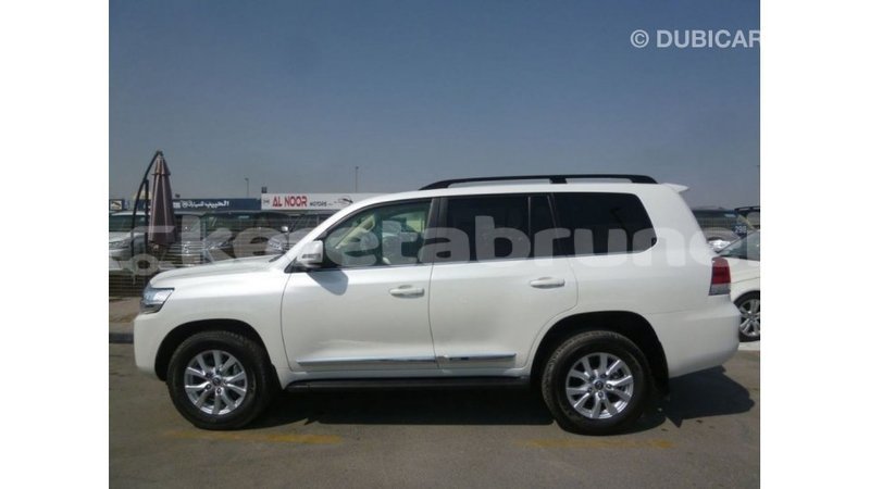 Big with watermark toyota land cruiser belait import dubai 3094