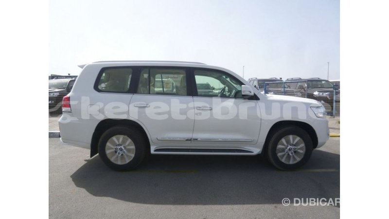 Big with watermark toyota land cruiser belait import dubai 3095