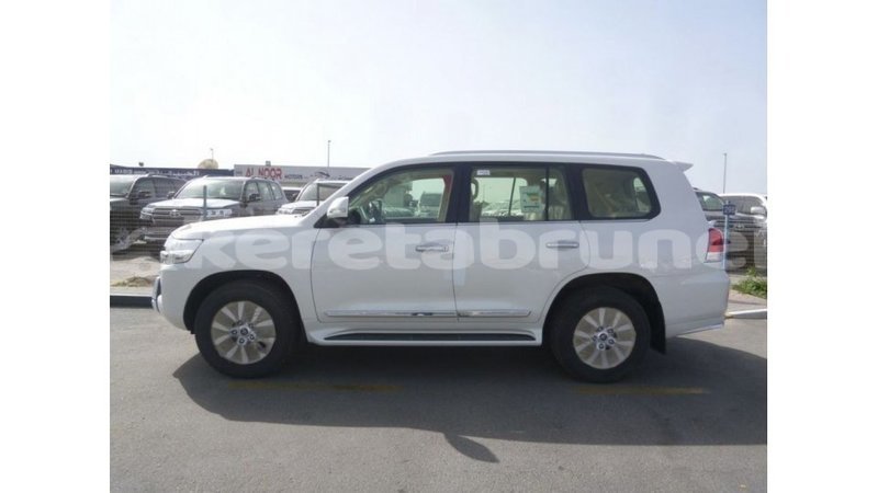 Big with watermark toyota land cruiser belait import dubai 3095