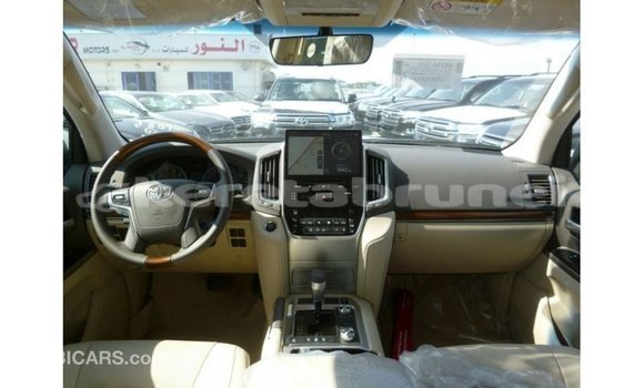 Buy Import Toyota Land Cruiser Other Car in Import - Dubai in Belait Buy Import Toyota Land Cruiser Other Car in Import - Dubai in Belait