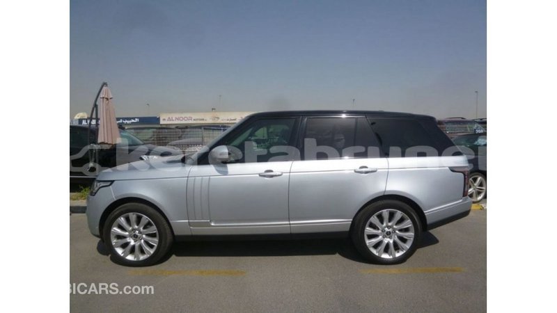 Big with watermark land rover range rover belait import dubai 3097