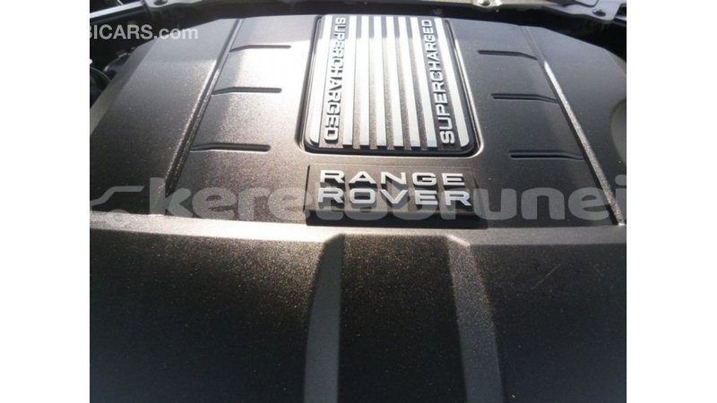 Big with watermark land rover range rover belait import dubai 3097
