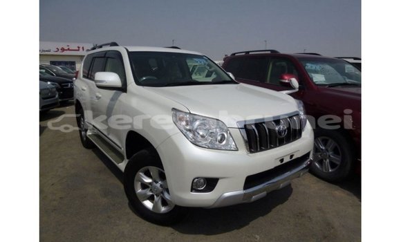 Buy Import Toyota Prado White Car in Import - Dubai in Belait Buy Import Toyota Prado White Car in Import - Dubai in Belait