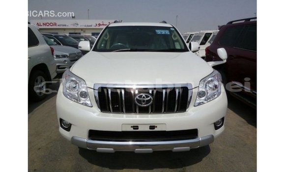 Buy Import Toyota Prado White Car in Import - Dubai in Belait Buy Import Toyota Prado White Car in Import - Dubai in Belait