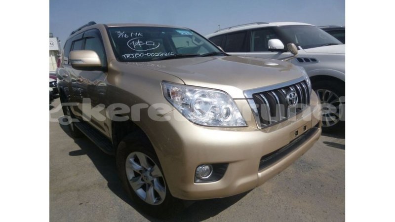 Big with watermark toyota prado belait import dubai 3100