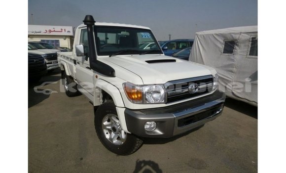 Buy Import Toyota Land Cruiser White Car in Import - Dubai in Belait Buy Import Toyota Land Cruiser White Car in Import - Dubai in Belait