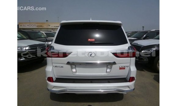 Buy Import Lexus LX White Car in Import - Dubai in Belait Buy Import Lexus LX White Car in Import - Dubai in Belait