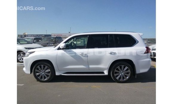 Buy Import Lexus LX White Car in Import - Dubai in Belait Buy Import Lexus LX White Car in Import - Dubai in Belait