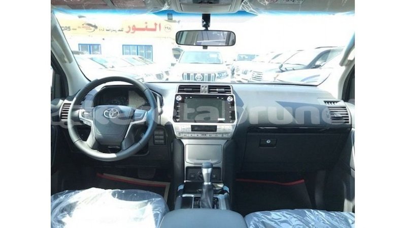 Big with watermark toyota prado belait import dubai 3107