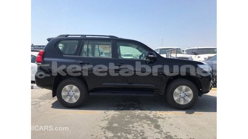 Big with watermark toyota prado belait import dubai 3107