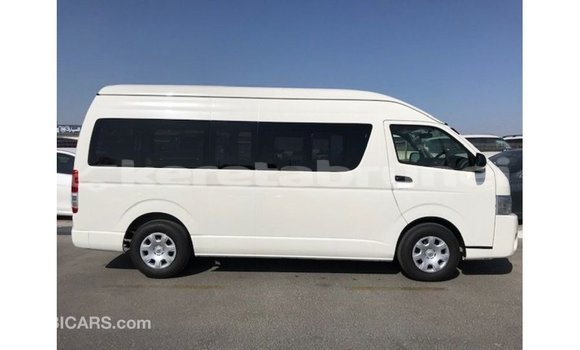 Buy Import Toyota Hiace White Car in Import - Dubai in Belait Buy Import Toyota Hiace White Car in Import - Dubai in Belait