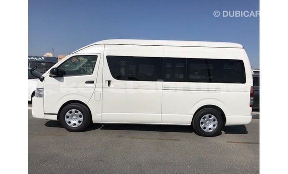 Buy Import Toyota Hiace White Car in Import - Dubai in Belait Buy Import Toyota Hiace White Car in Import - Dubai in Belait