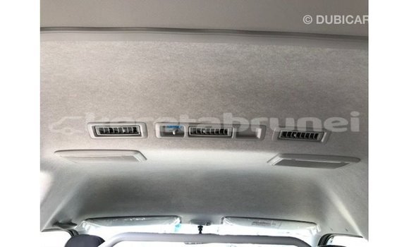 Buy Import Toyota Hiace White Car in Import - Dubai in Belait Buy Import Toyota Hiace White Car in Import - Dubai in Belait