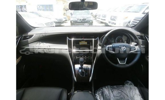 Buy Import Toyota Harrier Black Car in Import - Dubai in Belait Buy Import Toyota Harrier Black Car in Import - Dubai in Belait