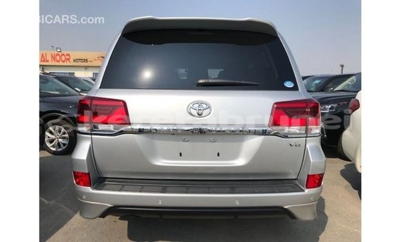 Buy Import Toyota Land Cruiser Other Car in Import - Dubai in Belait Buy Import Toyota Land Cruiser Other Car in Import - Dubai in Belait