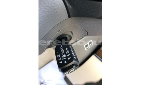 Buy Import Toyota Land Cruiser White Car in Import - Dubai in Belait Buy Import Toyota Land Cruiser White Car in Import - Dubai in Belait